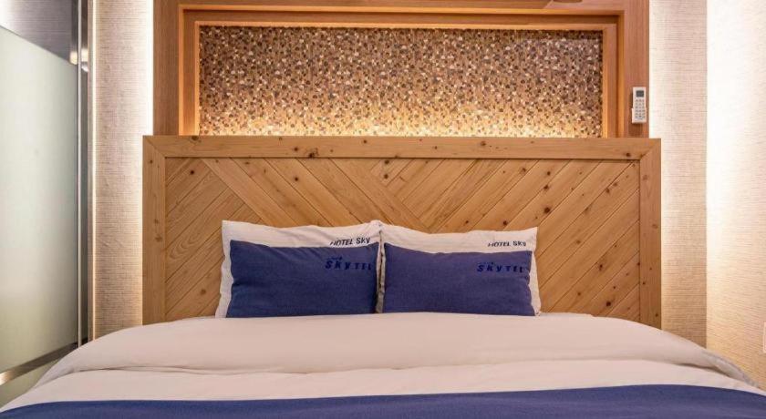 Sky Hotel Changwon Exterior photo